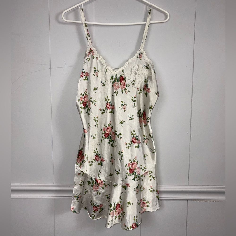 Victoria’s Secret Gold Label Vintage Floral Beaded Lace Slip Dress Size Medium